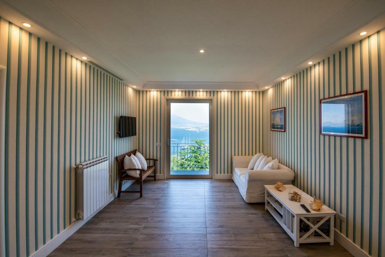 Le Fratte Luxury Home Castellammare di Stabia Bagian luar foto