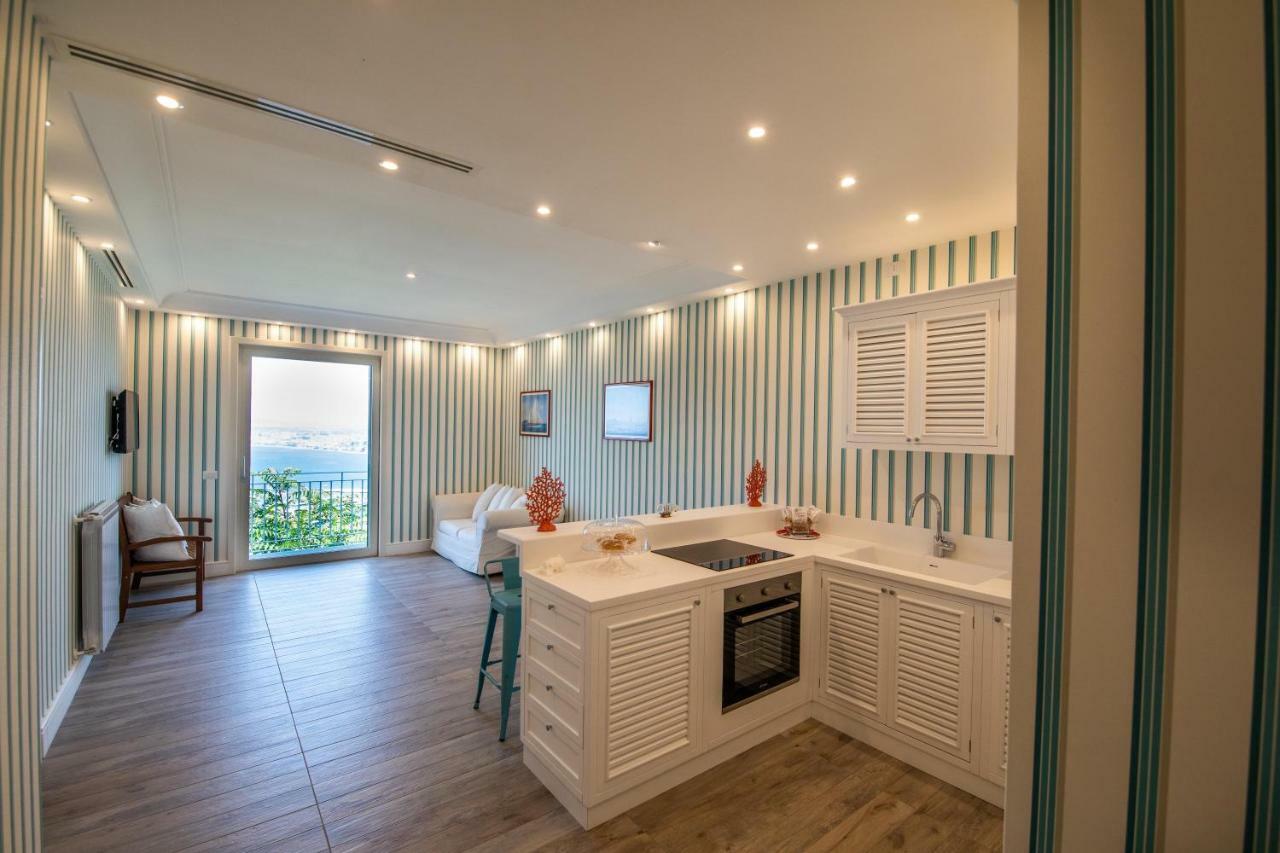 Le Fratte Luxury Home Castellammare di Stabia Bagian luar foto