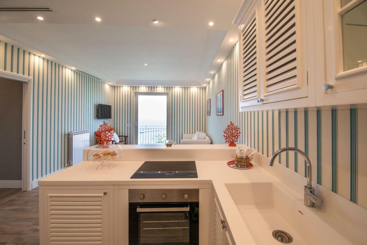 Le Fratte Luxury Home Castellammare di Stabia Bagian luar foto