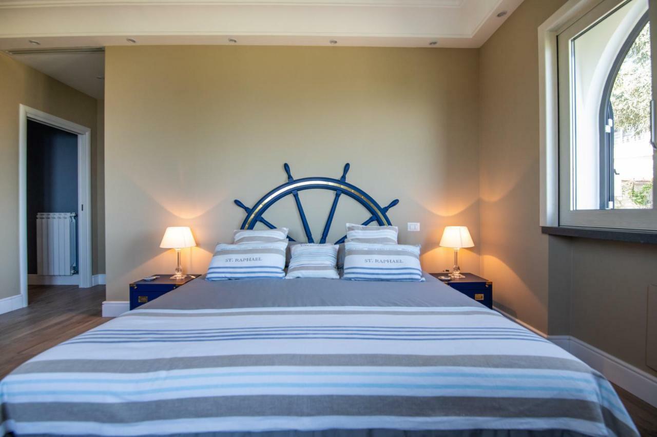 Le Fratte Luxury Home Castellammare di Stabia Bagian luar foto